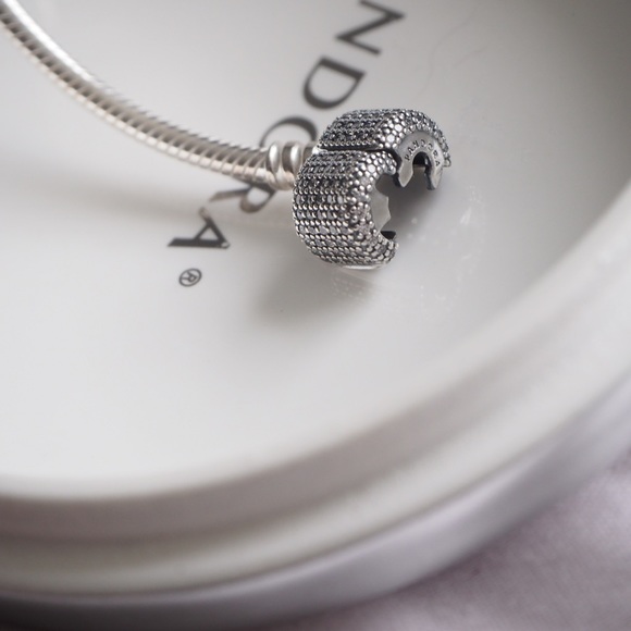 Pandora Moments Sparkling Pavé Clasp Snake Chain Bracelet 590723CZ-17 - Picture 4 of 9